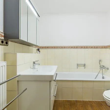 Apartment Schila *
